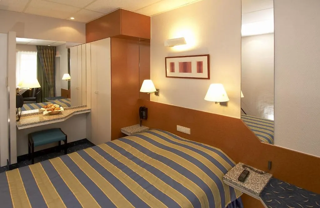 Hotel Glenmore Ostend 3*,  Belgium