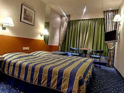 Hotel Glenmore Ostend 3*,